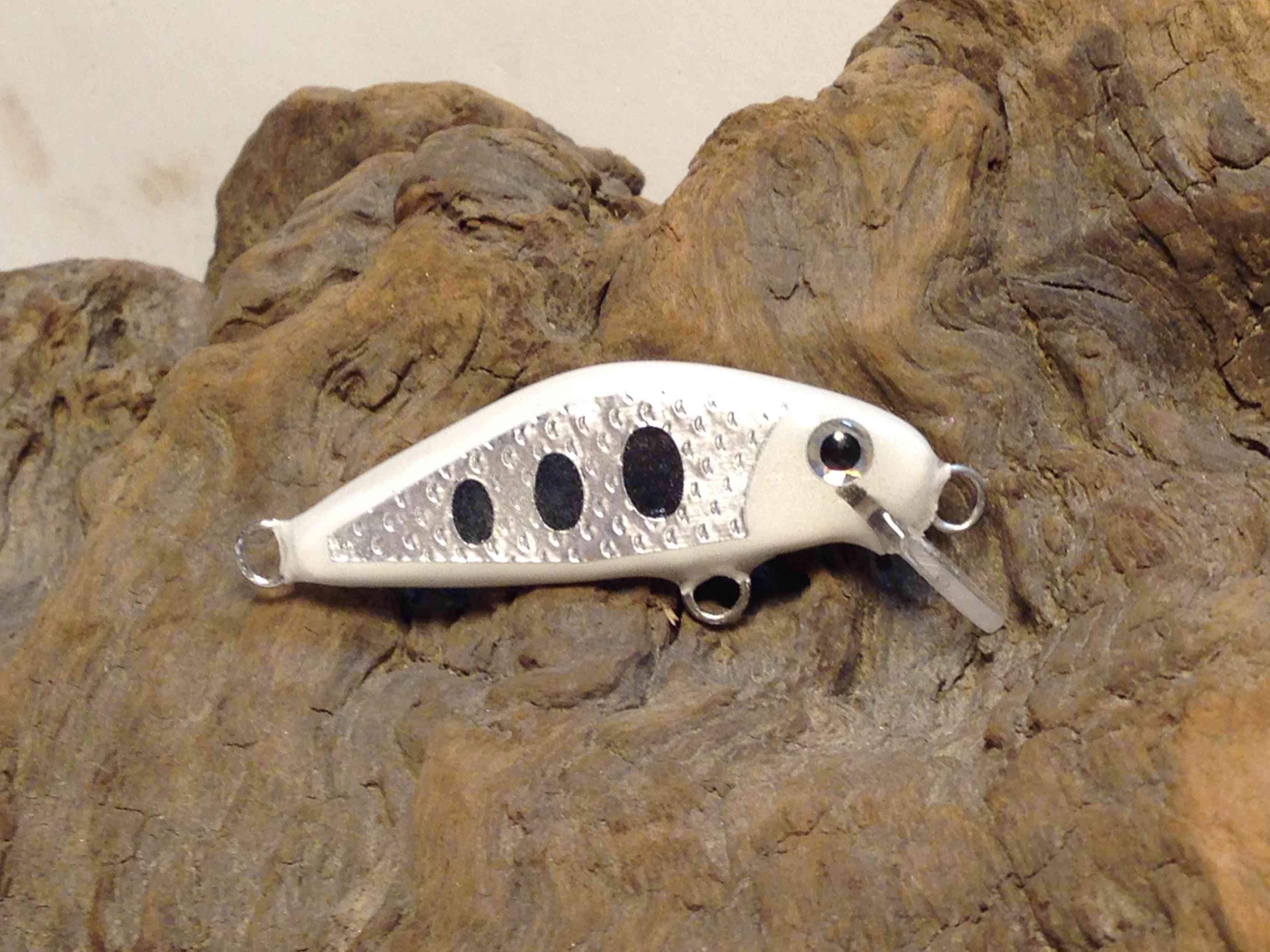 artificiali artigianali pesca spinning flipper fiume lago trote cavedani black bass lucci luccio perca aspi siluri trota marmorata persico trota made lures made italy