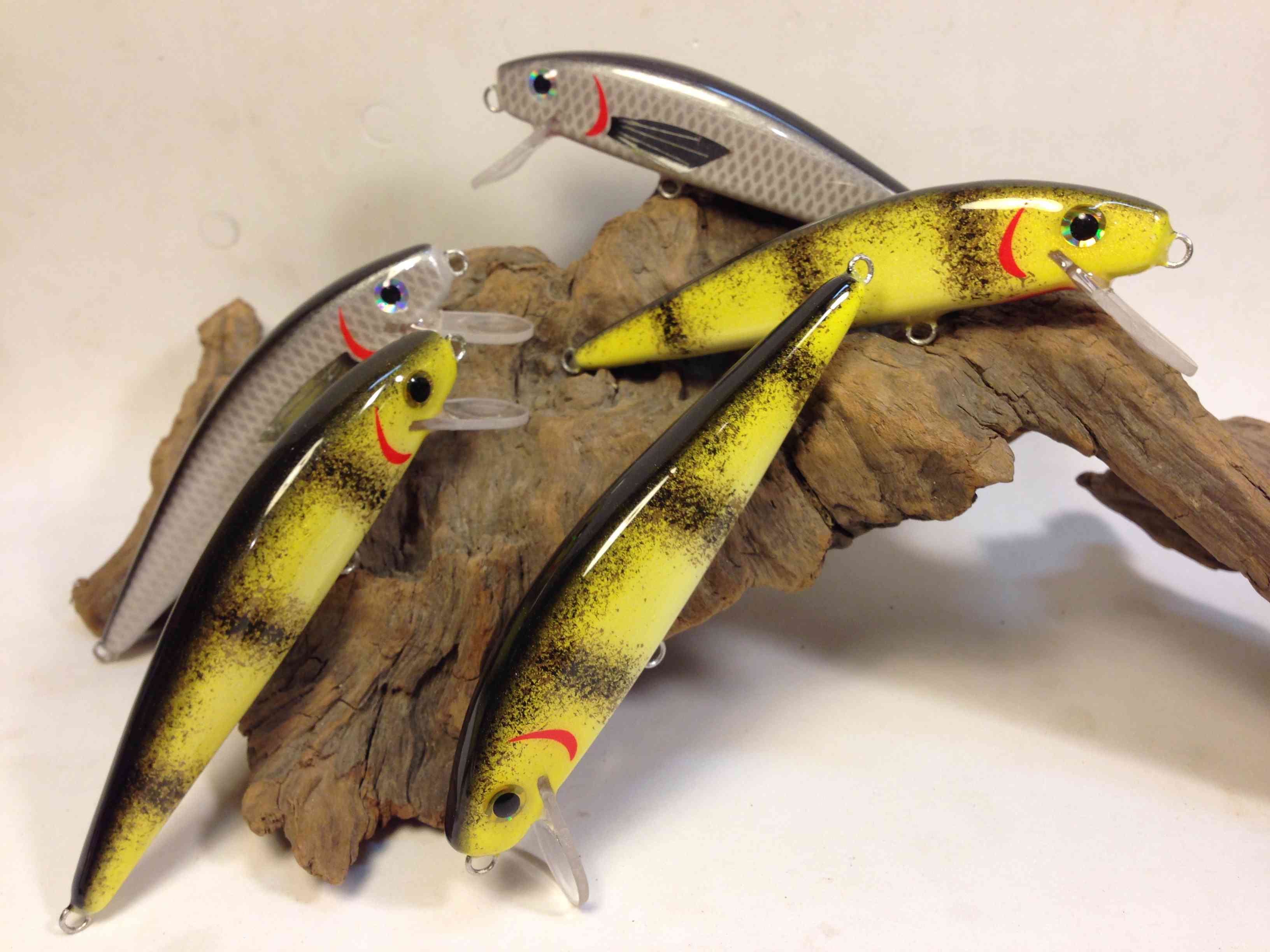 artificiali artigianali pesca spinning minnow fiume lago trote cavedani black bass lucci luccio perca aspi siluri trota marmorata persico trota made lures made italy