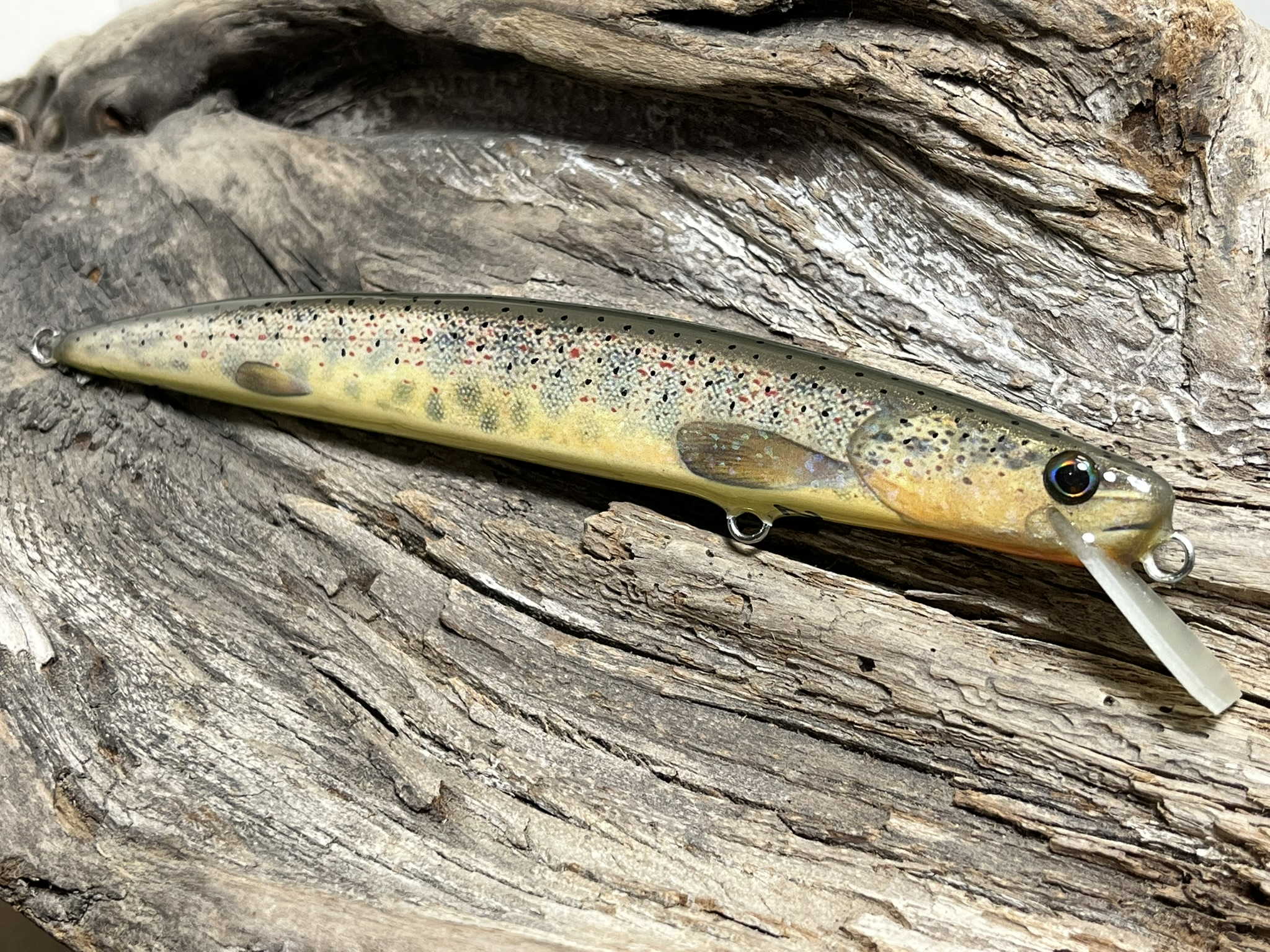 artificiali artigianali pesca spinning long jerk fiume lago trote marmorata cavedani black bass lucci luccio perca aspi siluri trota marmorata persico trota barracuda serra spigola tonno leccia made lures made italy