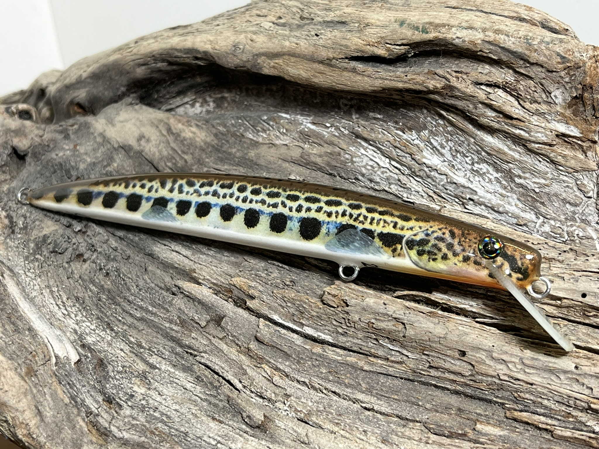 artificiali artigianali pesca spinning long jerk fiume lago trote marmorata cavedani black bass lucci luccio perca aspi siluri trota marmorata persico trota barracuda serra spigola tonno leccia made lures made italy