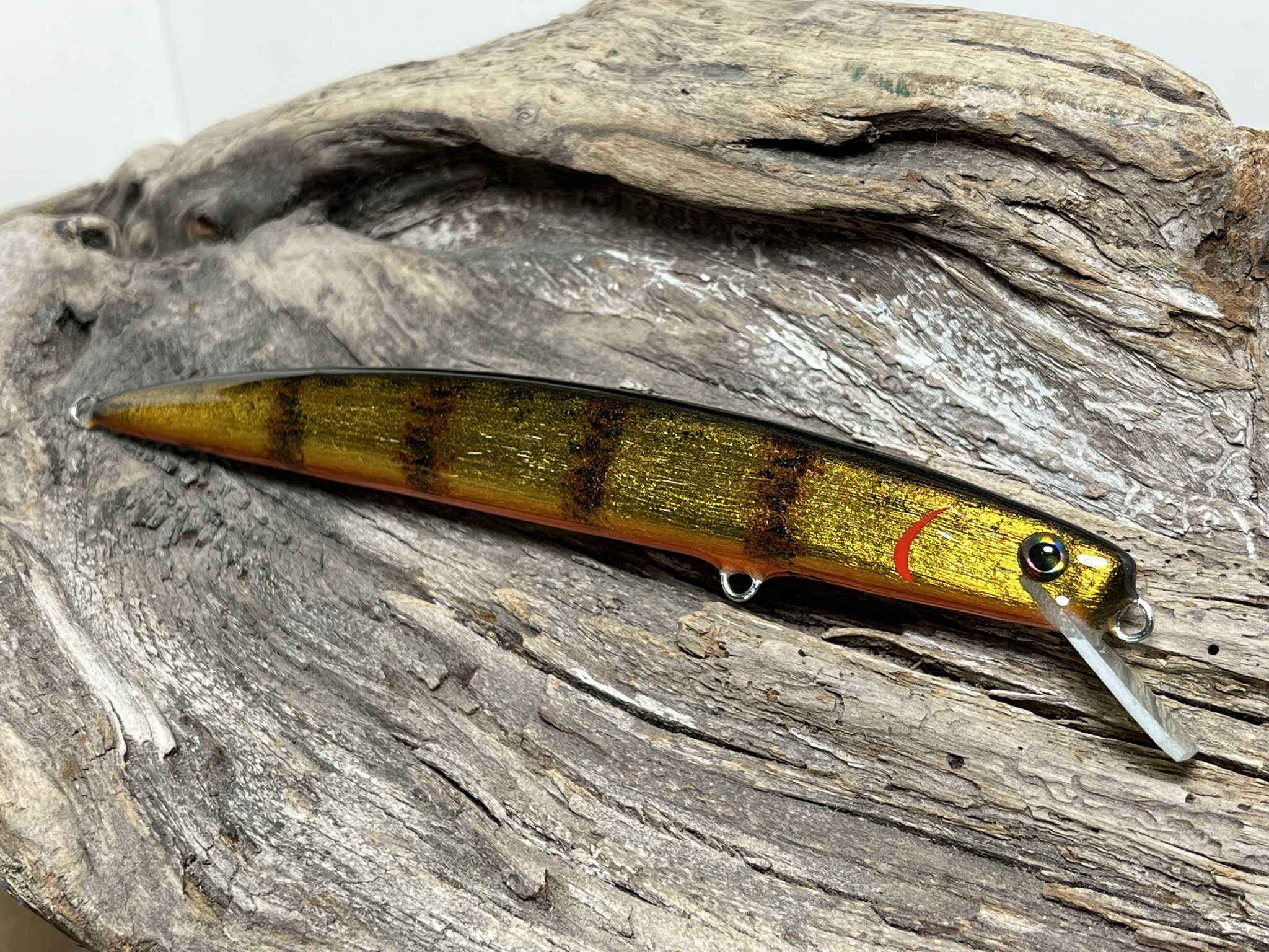 artificiali artigianali pesca spinning long jerk fiume lago trote marmorata cavedani black bass lucci luccio perca aspi siluri trota marmorata persico trota barracuda serra spigola tonno leccia made lures made italy